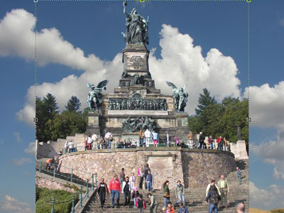 das Denkmal in das Ausgangsbild kopieren