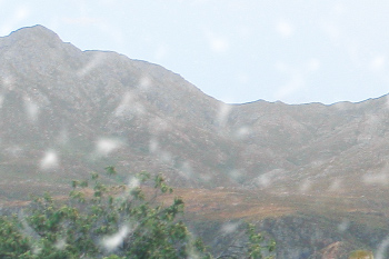 Große transparente Schneeflocken